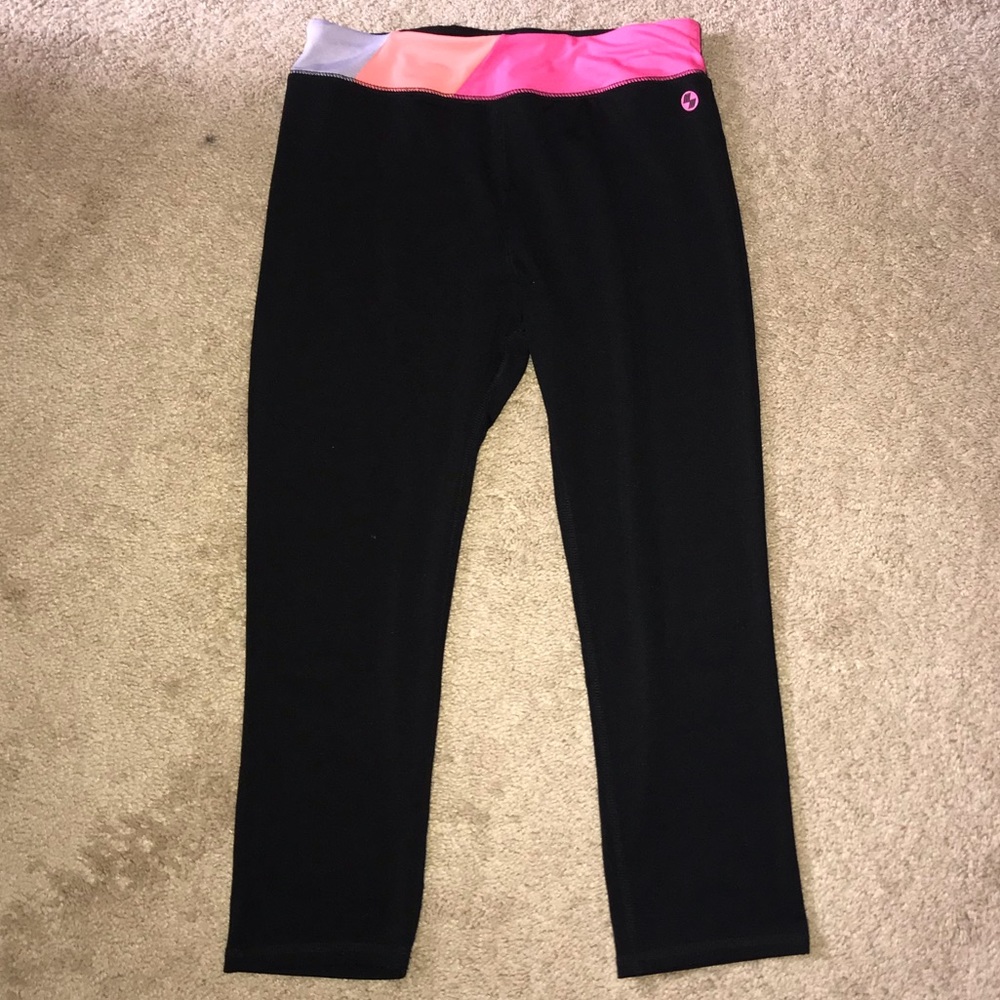 black capris